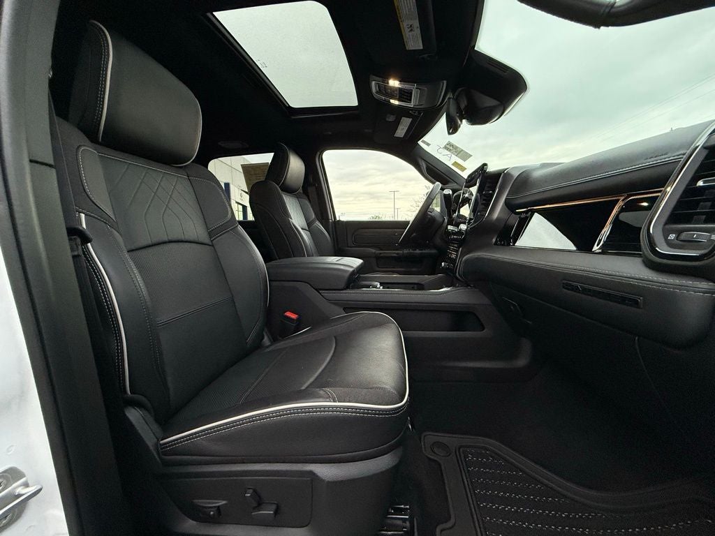 2026 RAM 3500 Limited