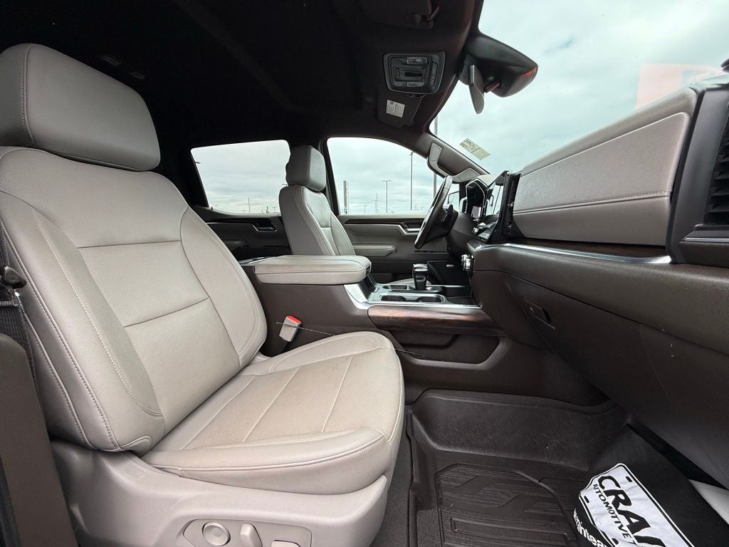 2023 GMC Sierra 1500 SLT Premium Package