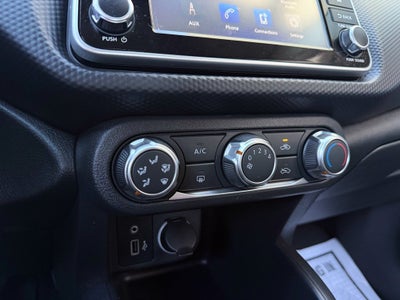 2025 Nissan Kicks Play S