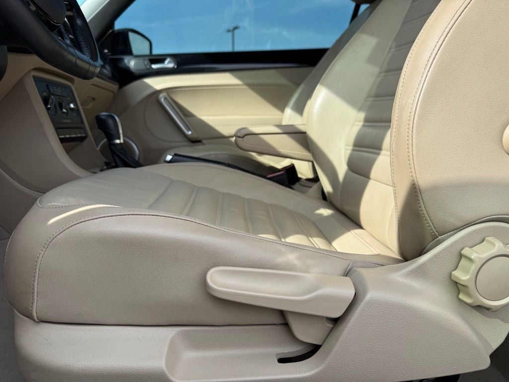 2013 Volkswagen Beetle 2.0 TSi