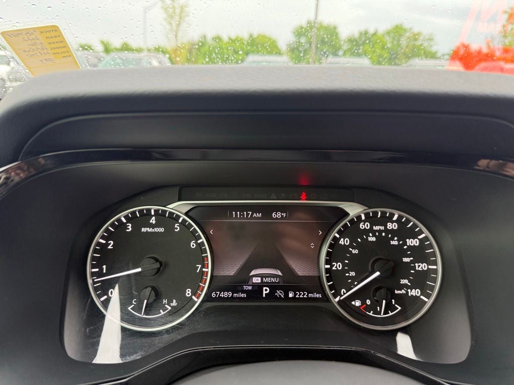 2022 Nissan Pathfinder SV