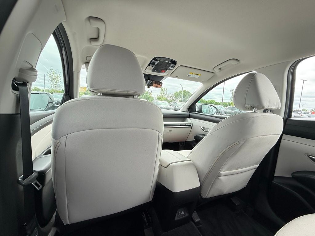 2025 Hyundai Tucson SE