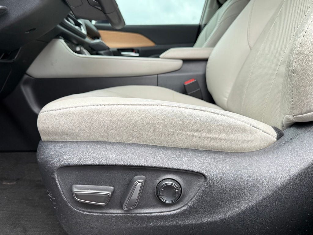 2024 Toyota Grand Highlander Platinum