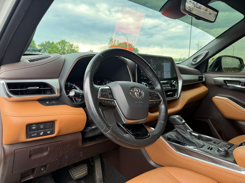 2021 Toyota Highlander Platinum