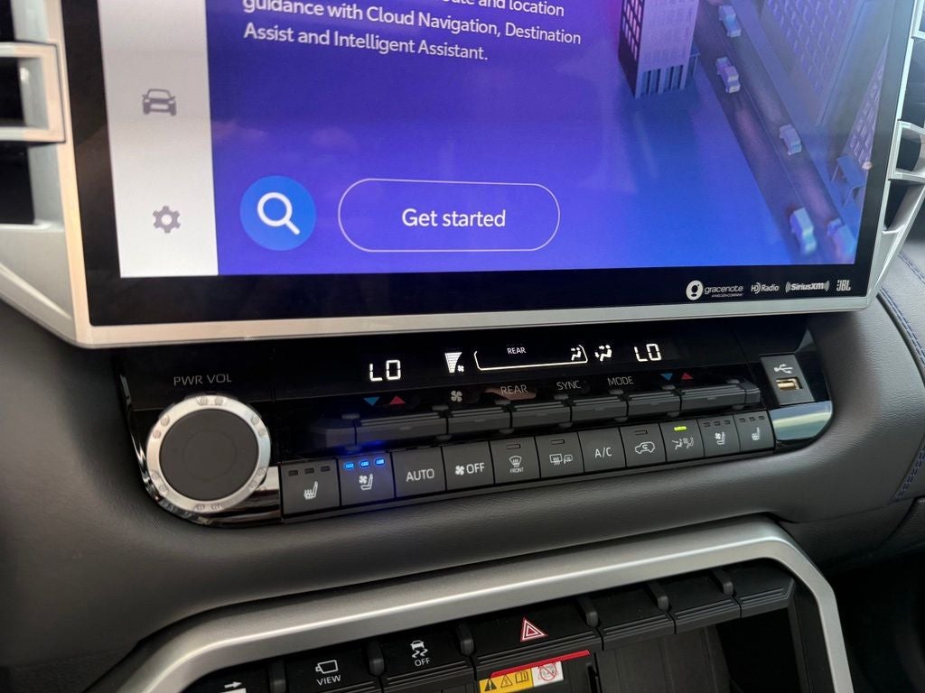 2024 Toyota Sequoia Platinum