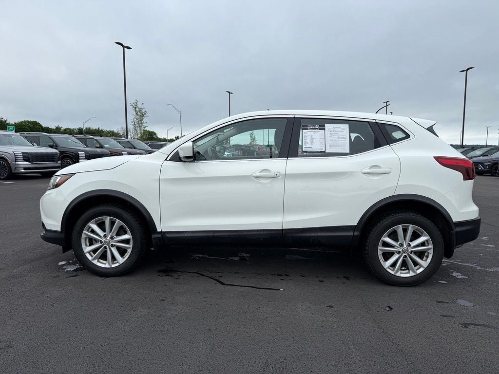 2018 Nissan Rogue Sport S