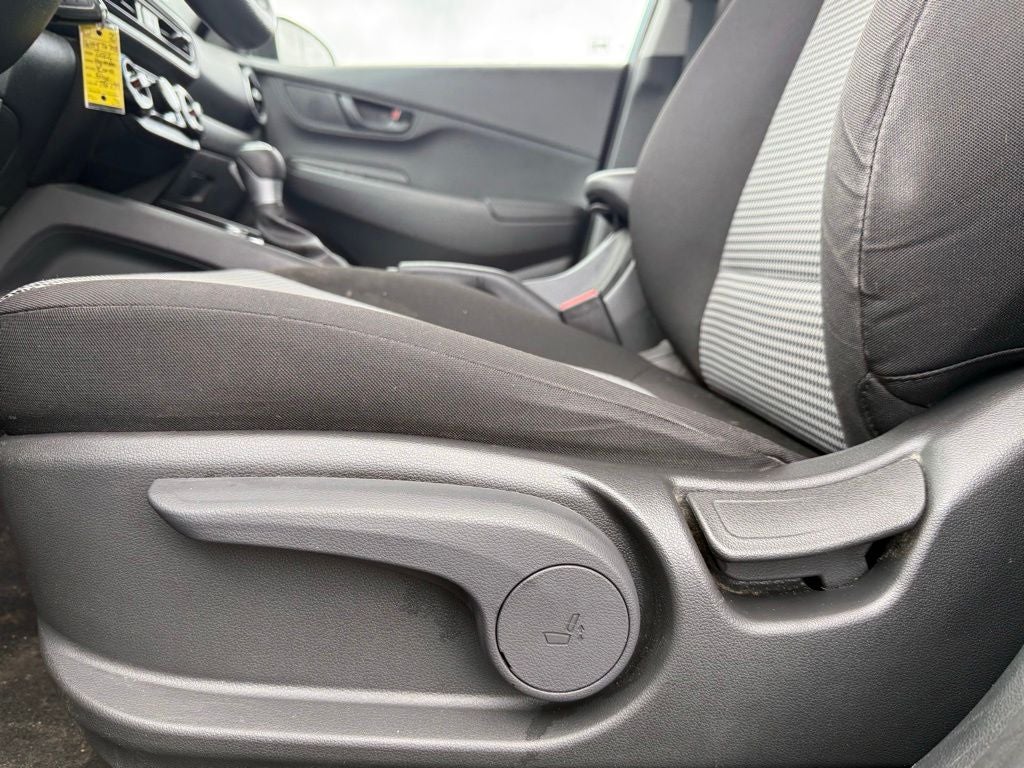 2022 Hyundai Kona SE