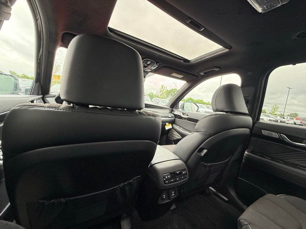 2025 Hyundai Palisade Calligraphy Night Edition cpo eligible