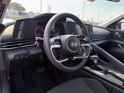 2025 Hyundai Elantra SE CPO Eligible