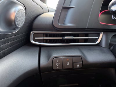 2025 Hyundai Elantra SE CPO Eligible