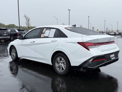 2025 Hyundai Elantra SE CPO Eligible
