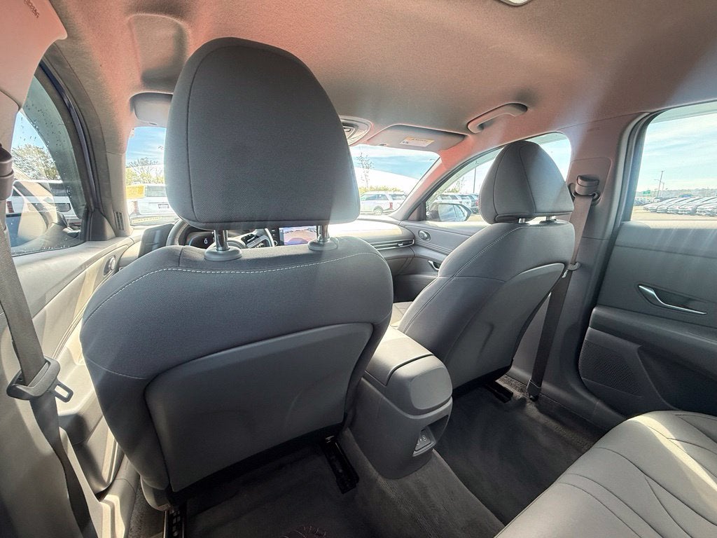 2025 Hyundai Elantra SEL Sport CPO Eligible