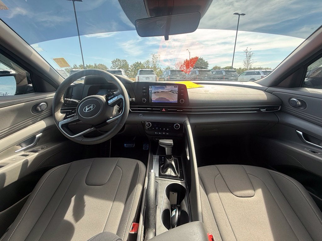 2025 Hyundai Elantra SEL Sport CPO Eligible