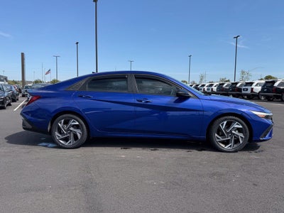 2025 Hyundai Elantra SEL Sport CPO Eligible