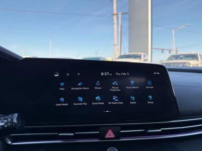 2024 Hyundai Elantra SEL 1 OWNER CLEAN CAR FAX