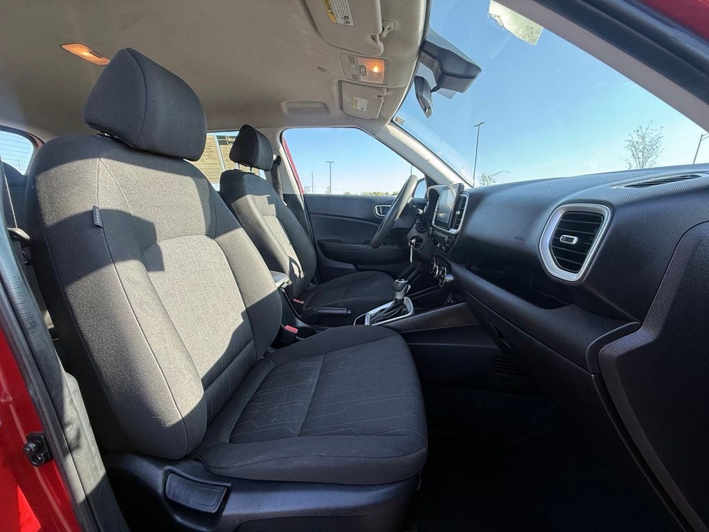 2023 Hyundai Venue SE