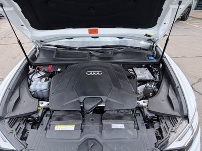 2020 Audi Q8 55 Premium Plus quattro