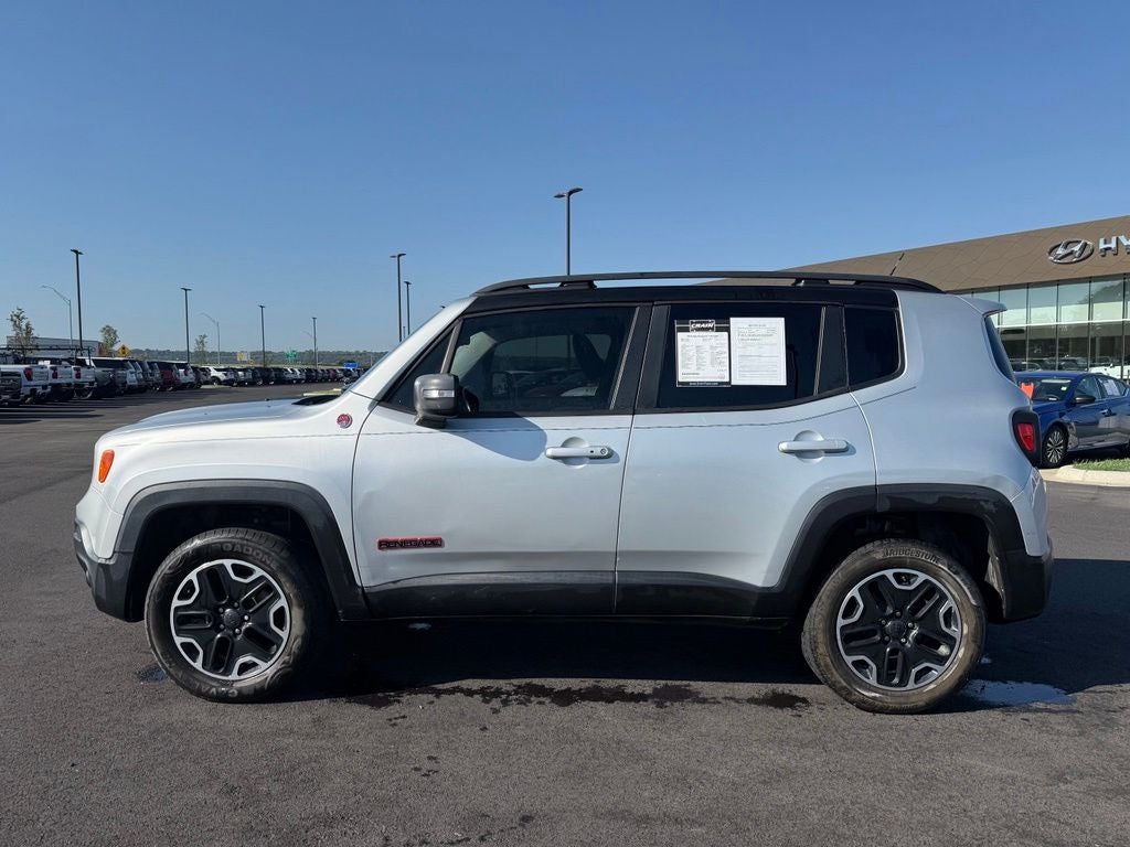 2016 Jeep Renegade Trailhawk