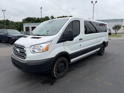 2019 Ford Transit-350 XLT 15 Passenger / Clean Carfax / Low Miles