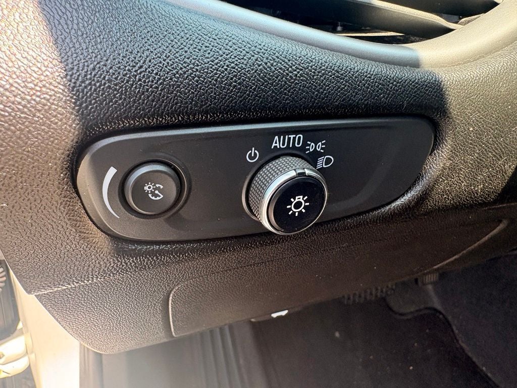 2024 Chevrolet Malibu LS 1FL