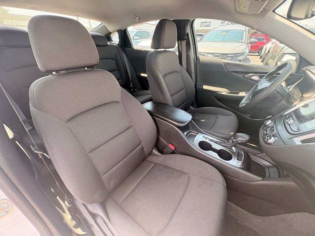 2024 Chevrolet Malibu LS 1FL
