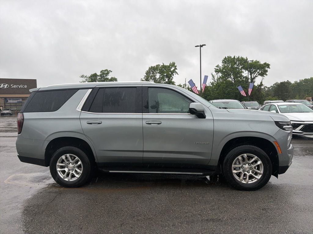 2025 Chevrolet Tahoe LT 1-Owner / Clean Carfax / Power Liftgate