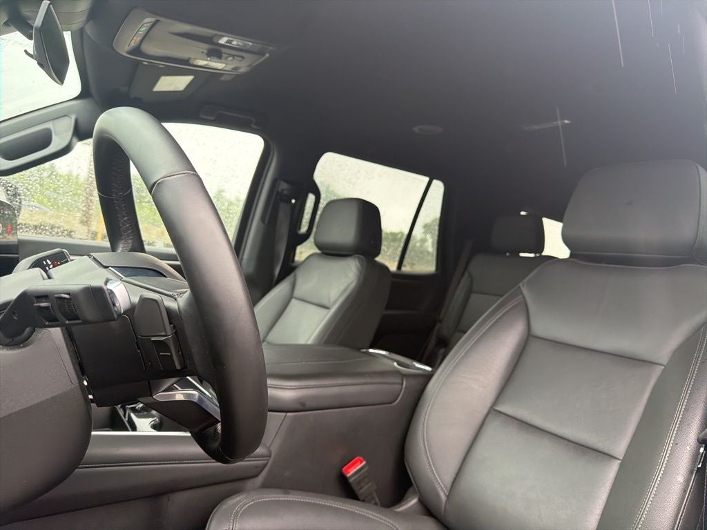 2025 Chevrolet Tahoe LT 1-Owner / Clean Carfax / Power Liftgate