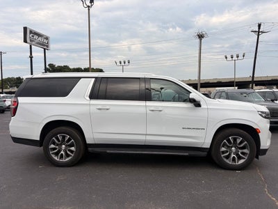 2022 Chevrolet Suburban LT