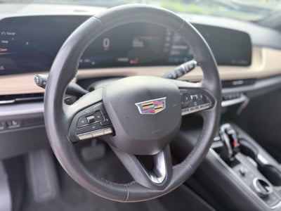 2024 Cadillac XT4 Luxury