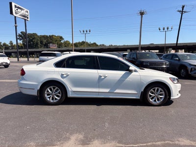 2016 Volkswagen Passat 1.8T S