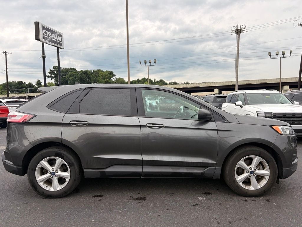 2020 Ford Edge SE