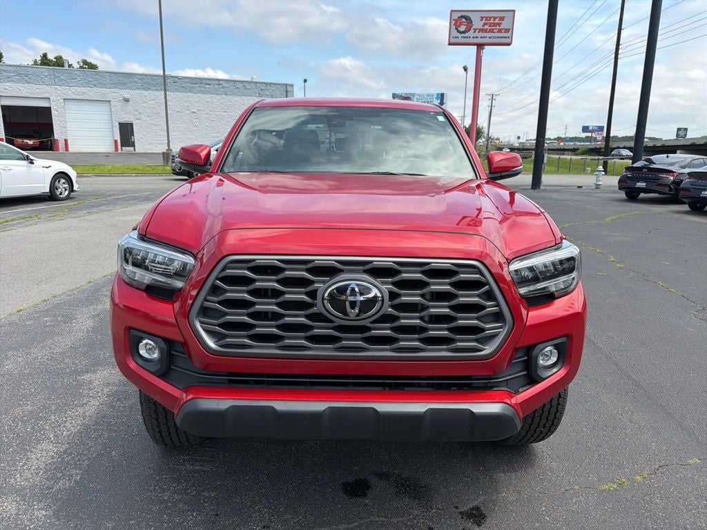 2023 Toyota Tacoma TRD Off-Road V6 / One Owner / Clean Carfax