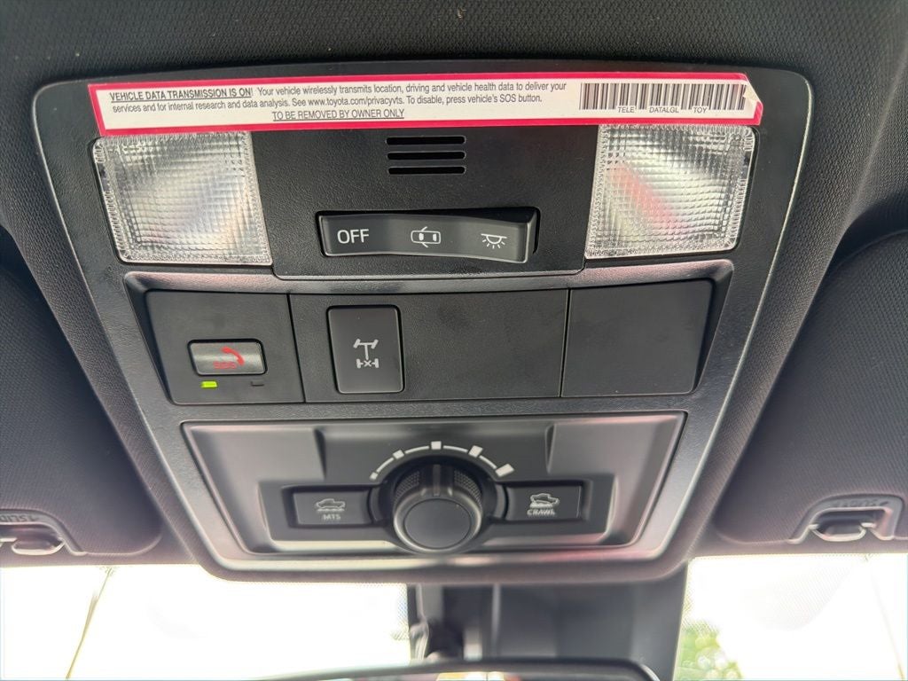 2023 Toyota Tacoma TRD Off-Road V6 / One Owner / Clean Carfax