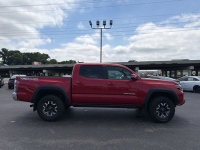 2023 Toyota Tacoma TRD Off-Road V6 / One Owner / Clean Carfax