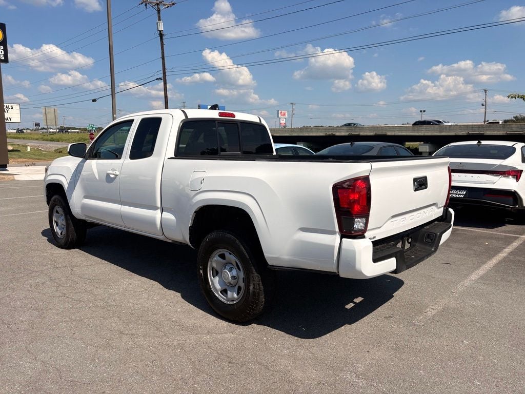 2022 Toyota Tacoma SR