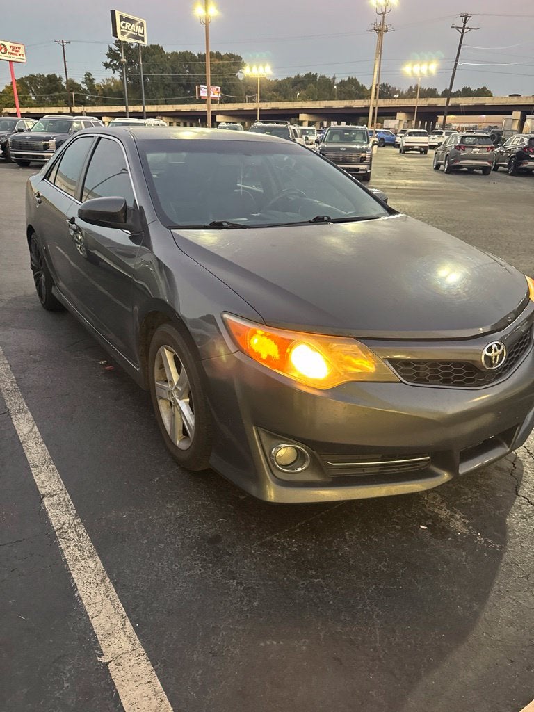 2013 Toyota Camry SE