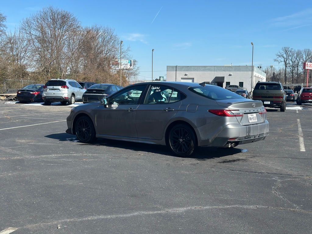 2025 Toyota Camry SE