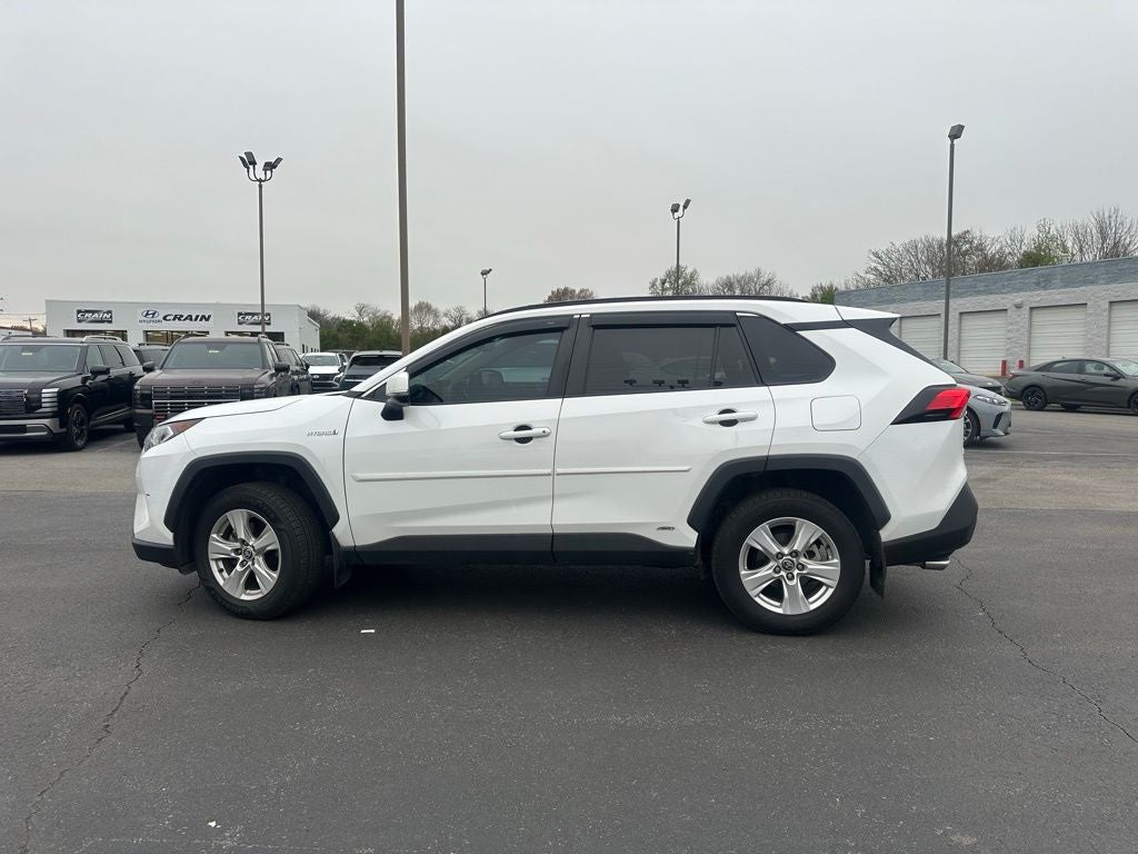 2021 Toyota RAV4 Hybrid XLE