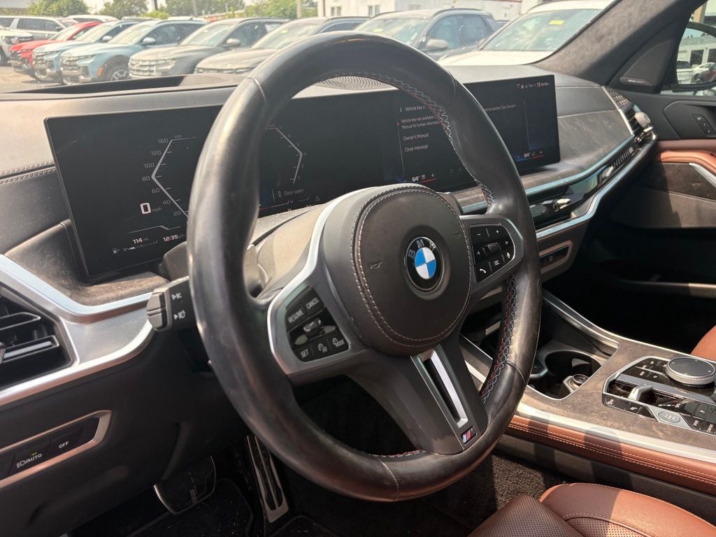 2024 BMW X7 M60i