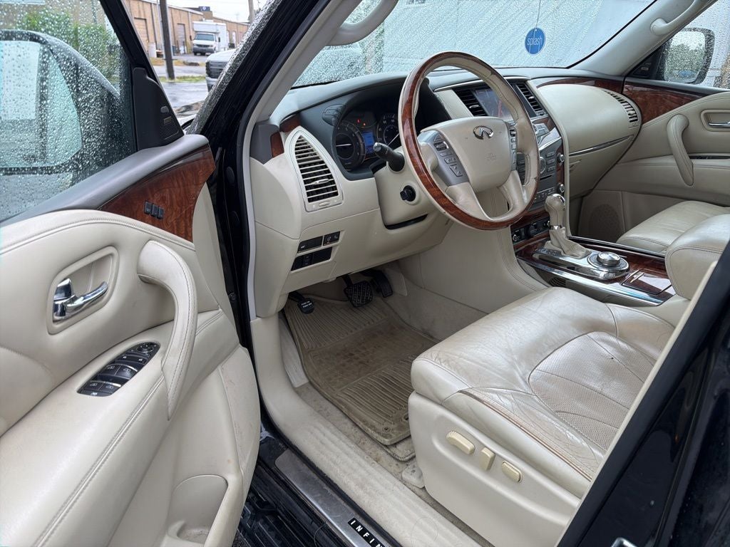 2016 INFINITI QX80 Base