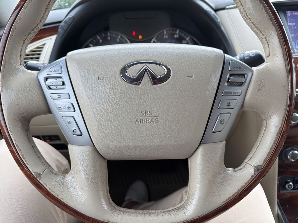 2016 INFINITI QX80 Base