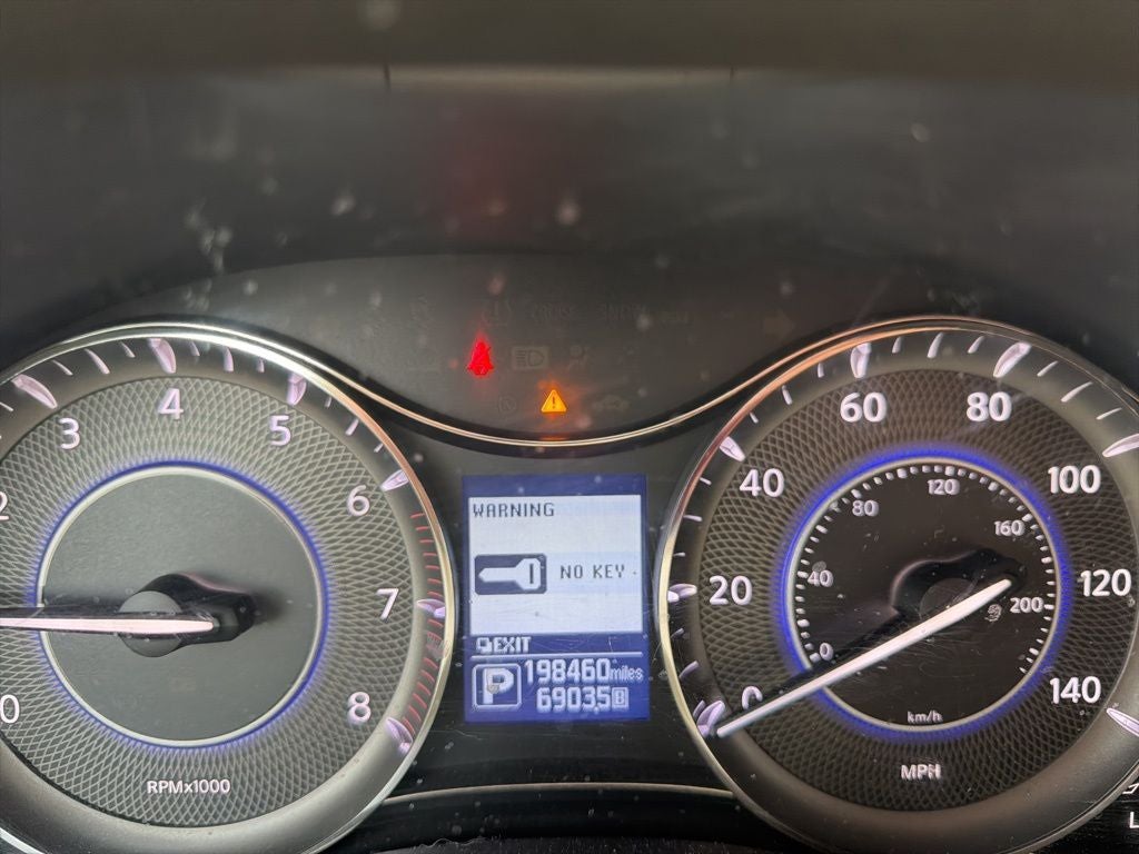 2016 INFINITI QX80 Base