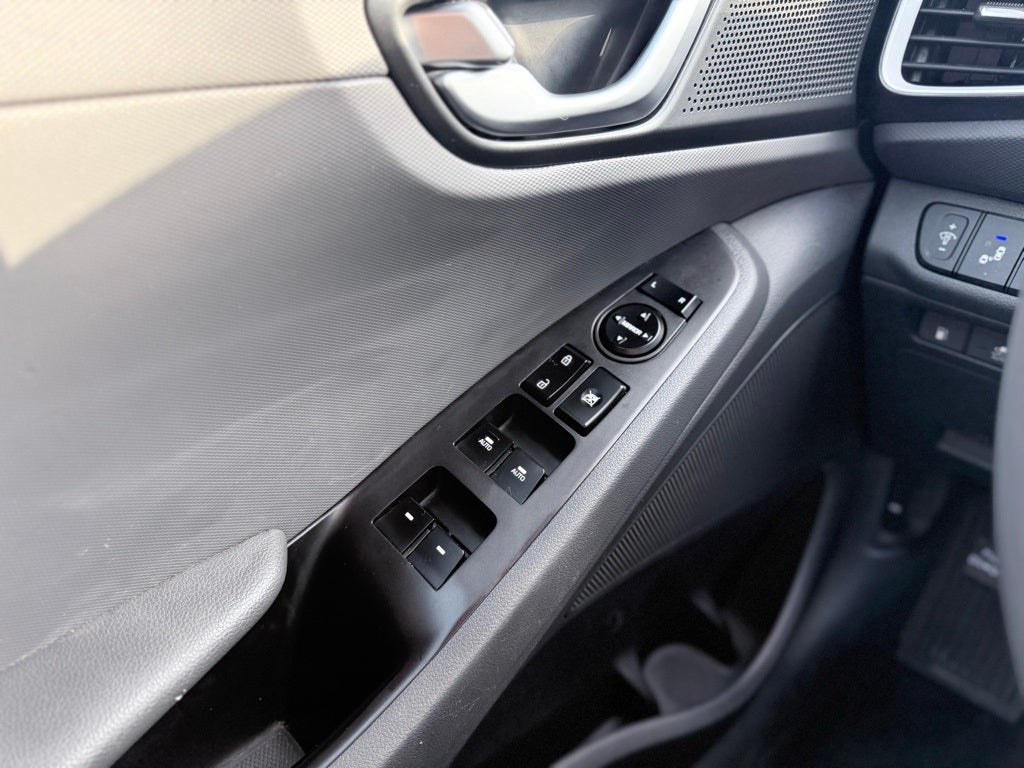 2019 Hyundai Ioniq Plug-In Hybrid Limited