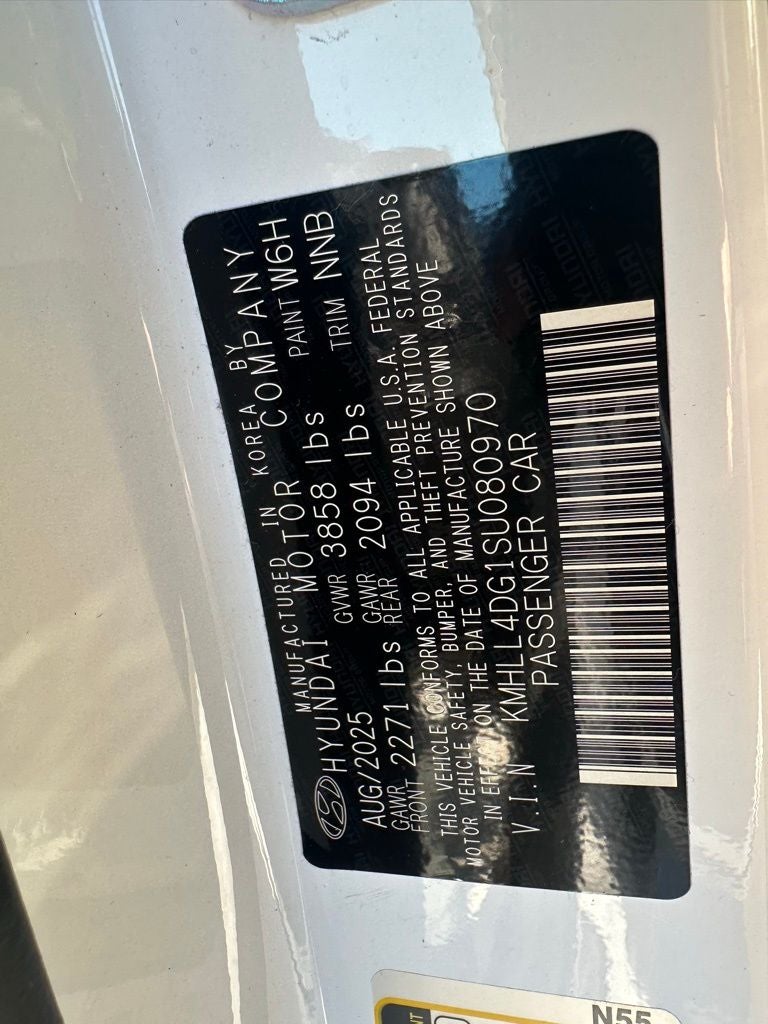 2025 Hyundai Elantra SE