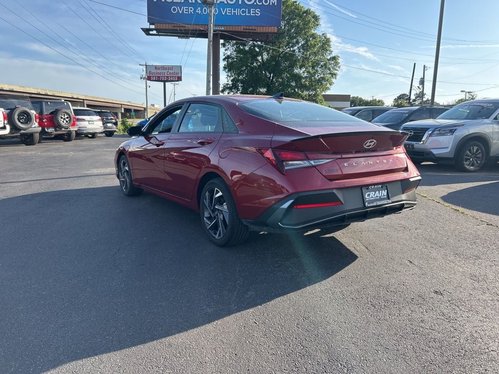 2025 Hyundai Elantra SEL Sport