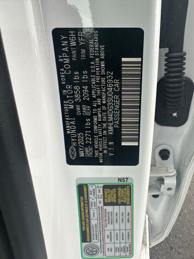 2025 Hyundai Elantra SEL Sport