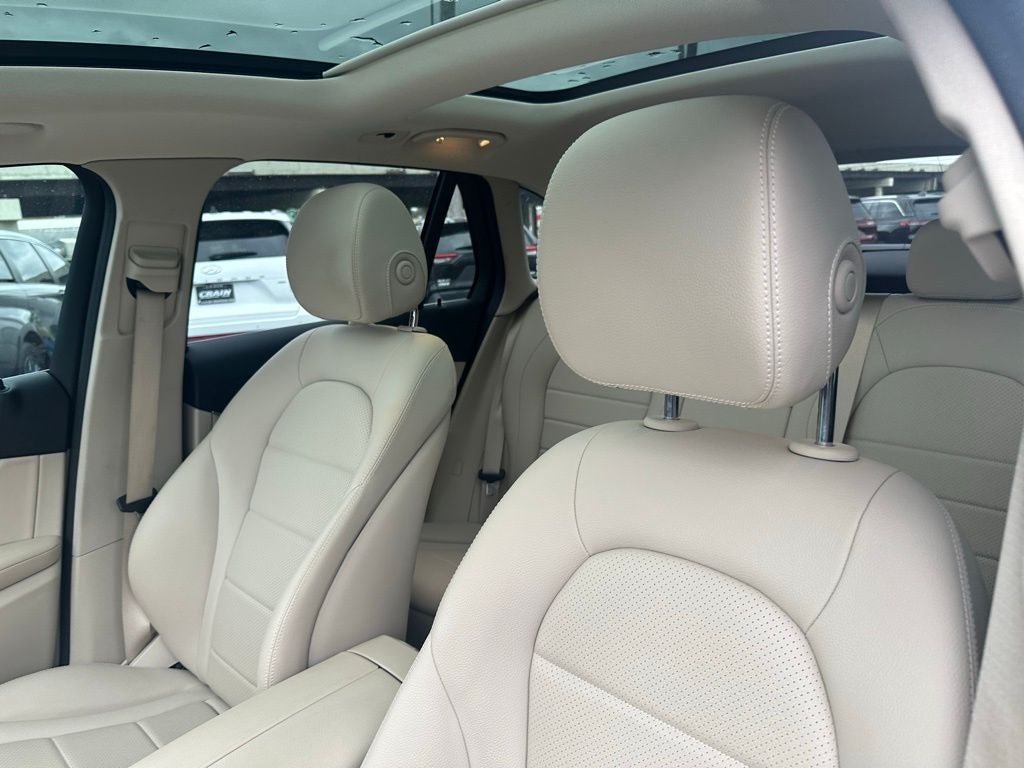 2022 Mercedes-Benz GLC GLC 300