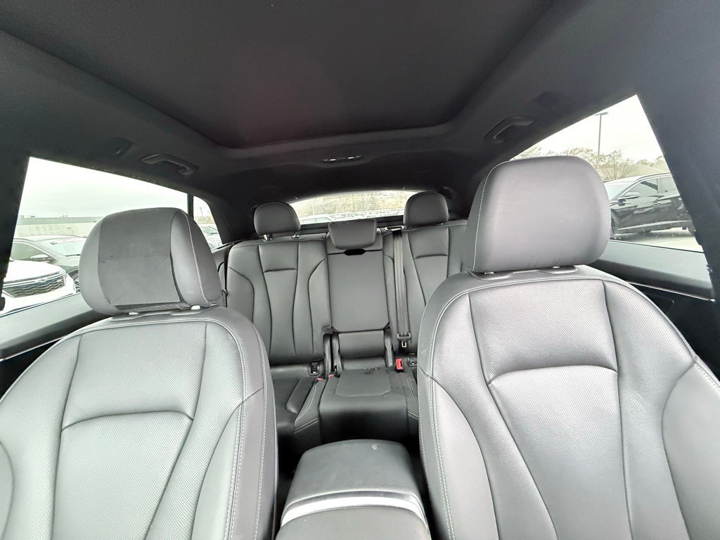 2020 Audi Q8 55 Premium Plus quattro