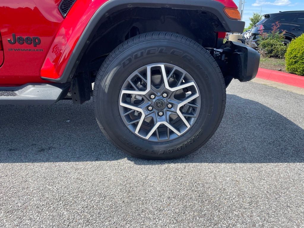 2025 Jeep Wrangler Sahara