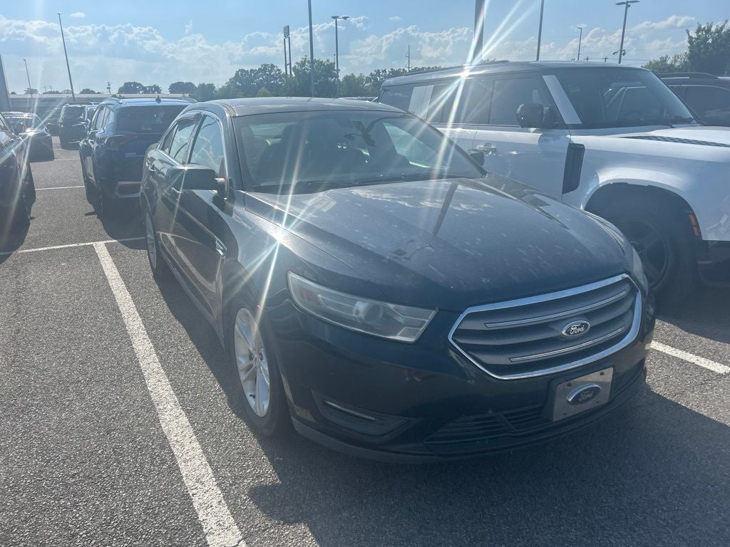 2014 Ford Taurus SEL